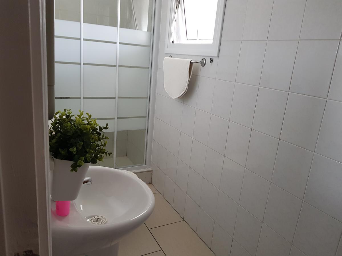 Ferienwohnung Valentinos Court Paphos Exterior foto