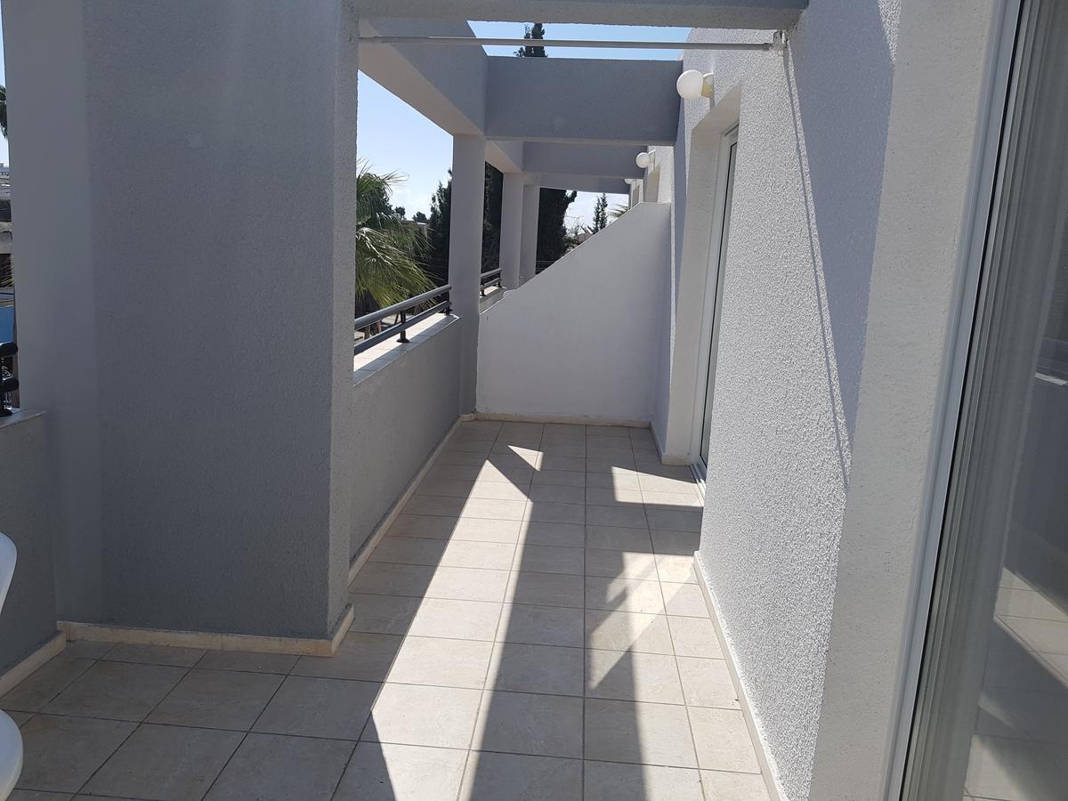 Ferienwohnung Valentinos Court Paphos Exterior foto